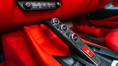 Ferrari 812 GTS - Thumbnail 8