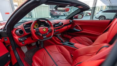 Ferrari 812 GTS - Thumbnail 9