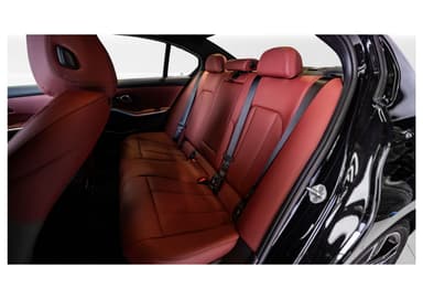 BMW 3 Series - Thumbnail 8
