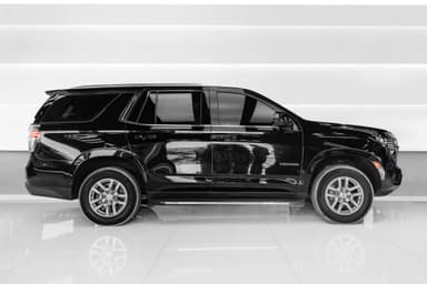 Chevrolet Tahoe - Thumbnail 5
