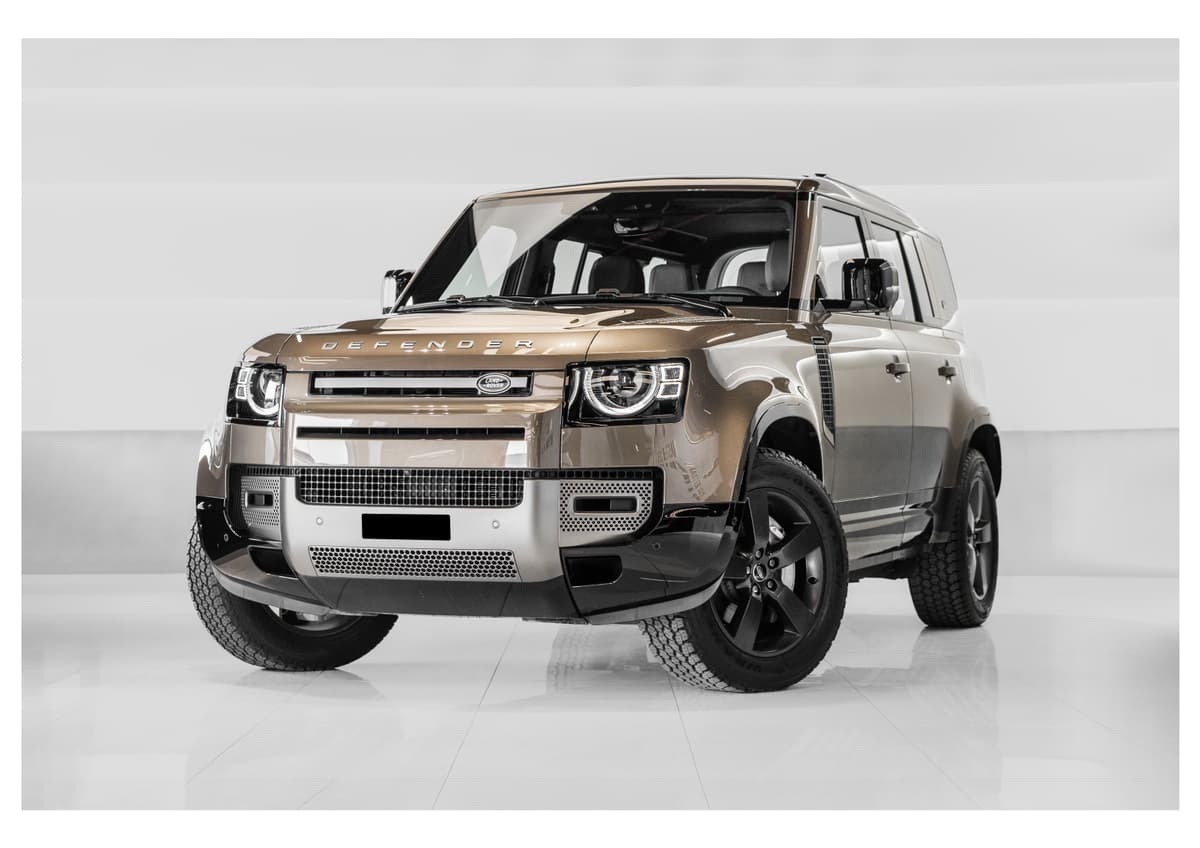 Land Rover Defender (4 Doors) - Image 1