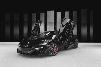 McLaren Artura - Thumbnail 2
