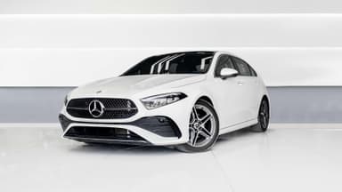 Mercedes A200 Hatchback - Thumbnail 2