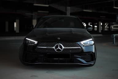 Mercedes C200 - Thumbnail 3