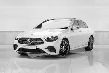 Mercedes E300 - Thumbnail 1