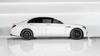 Mercedes E63 - Thumbnail 4