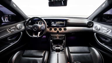 Mercedes E63 - Thumbnail 6