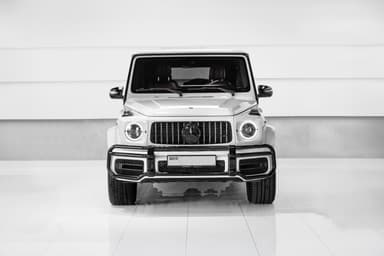 Mercedes G63 - Thumbnail 2