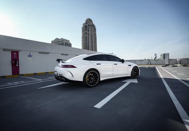 Mercedes GT 63 - Thumbnail 3