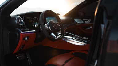 Mercedes GT 63 - Thumbnail 9