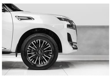 Nissan Patrol - Thumbnail 5