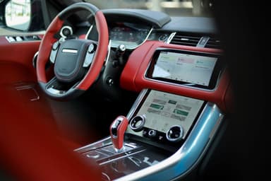 Range Rover SVR - Thumbnail 10