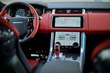 Range Rover SVR - Thumbnail 11