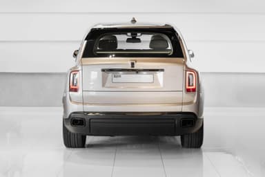 Rolls-Royce Cullinan - Thumbnail 3