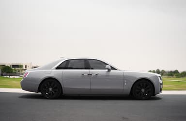 Rolls-Royce Ghost - Thumbnail 3