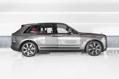 Rolls-Royce Cullinan - Thumbnail 4