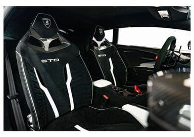 Lamborghini Huracan STO - Thumbnail 8