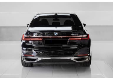 BMW 7 Series - Thumbnail 3