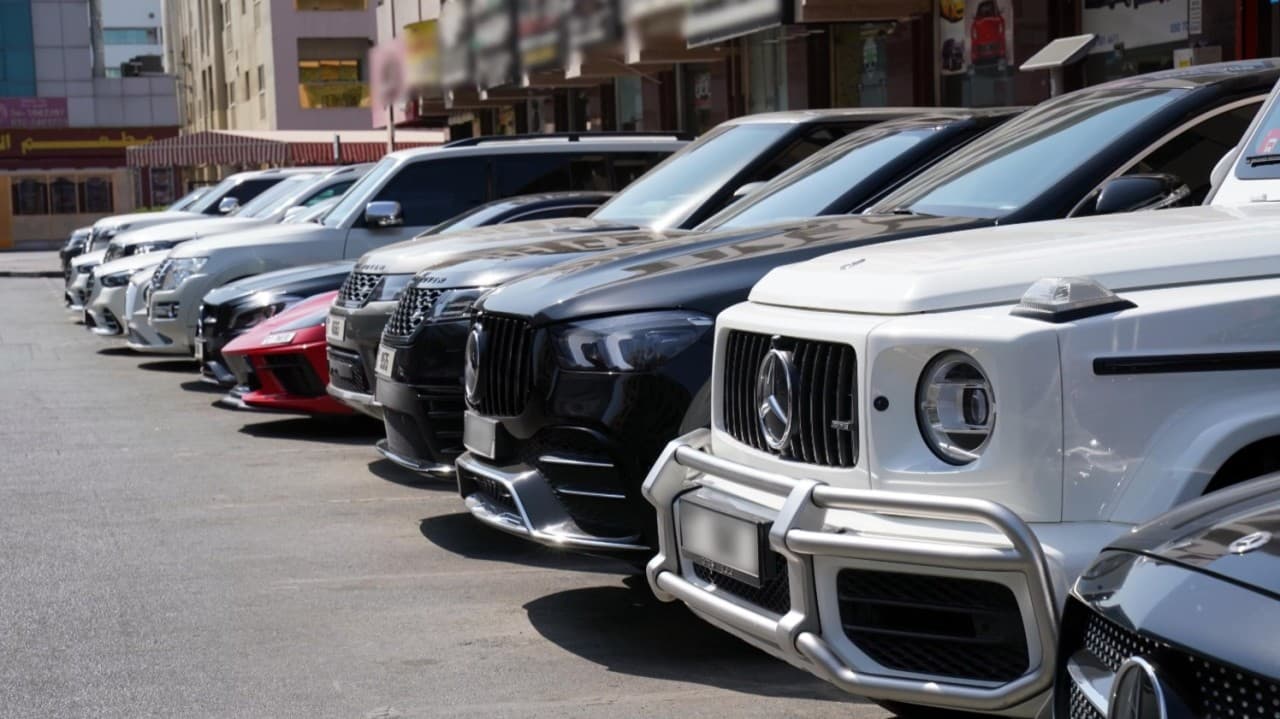 Business Car Rentals: Impress Your Clients in Style