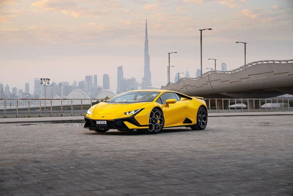 Lamborghini Huracan Tecnica - Image 1